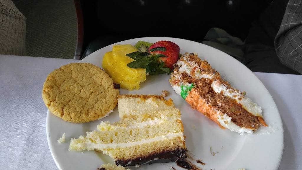 Clancys Restaurant | restaurant | 8 Upper County Rd, Dennis Port, MA 02639, USA | 5083946661 OR +1 508-394-6661