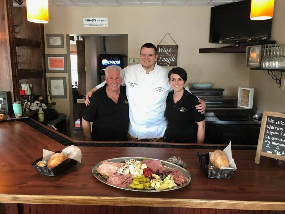 Tre Amici Ristorante Italiano | restaurant | 251 Bridge St, Narrowsburg, NY 12764, USA | 8452525111 OR +1 845-252-5111