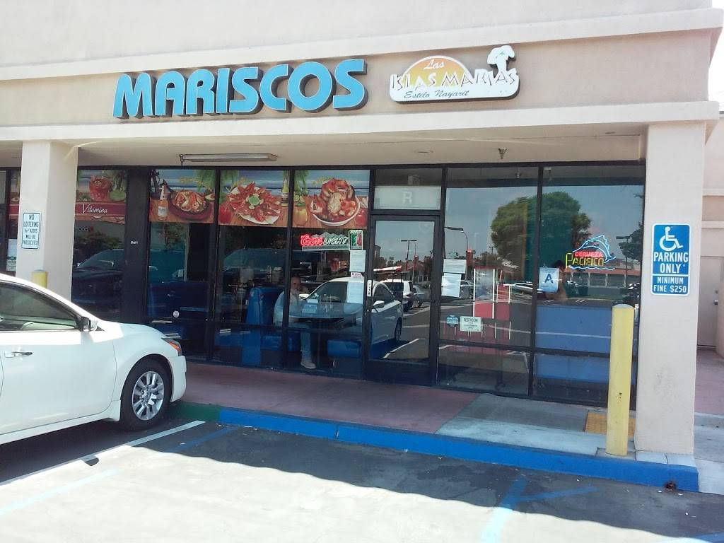 Las Islas Marias | restaurant | 8990 Sierra Ave Q, Fontana, CA 92335, USA | 9093551750 OR +1 909-355-1750