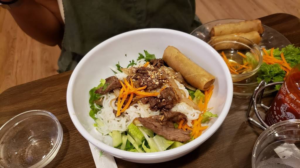 Prums Kitchen | restaurant | 6 S Main St, Gainesville, FL 32601, USA | 3527926274 OR +1 352-792-6274