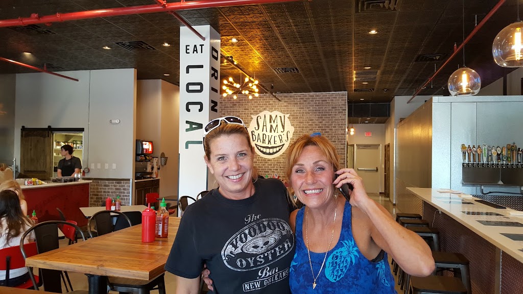 Sammy Barkers | restaurant | 875 E 9 Mile Rd, Pensacola, FL 32514, USA | 8509126000 OR +1 850-912-6000