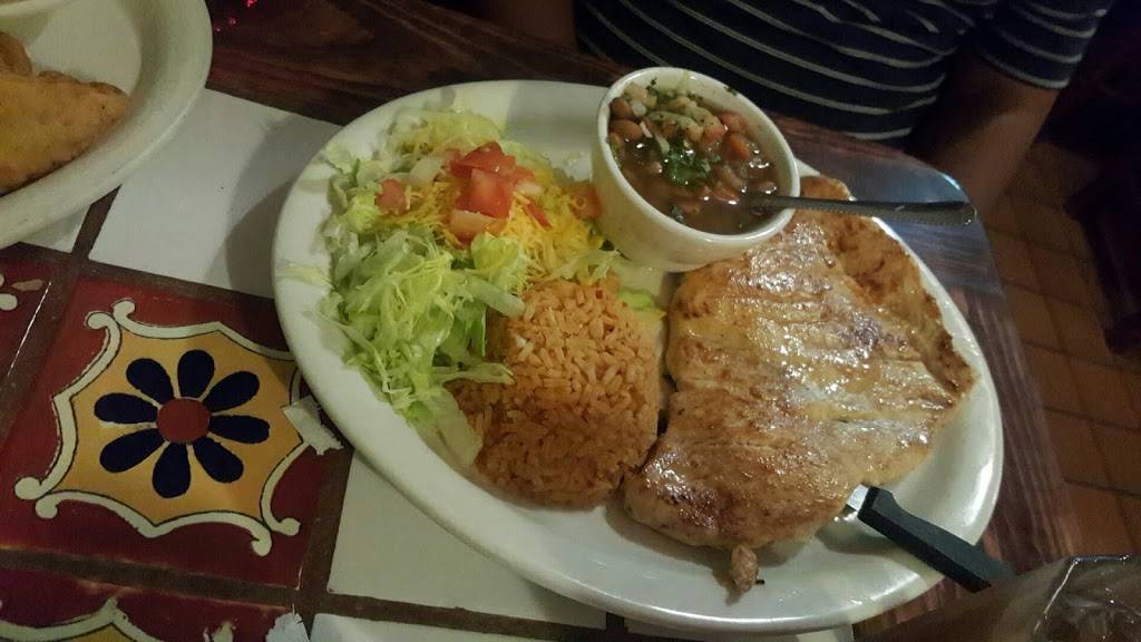 Don Nicos | restaurant | 966 W Washington St, Stephenville, TX 76401, USA | 2549680046 OR +1 254-968-0046