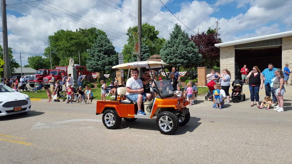 Subway | restaurant | 118 N Macoupin St, Gillespie, IL 62033, USA | 2178394444 OR +1 217-839-4444