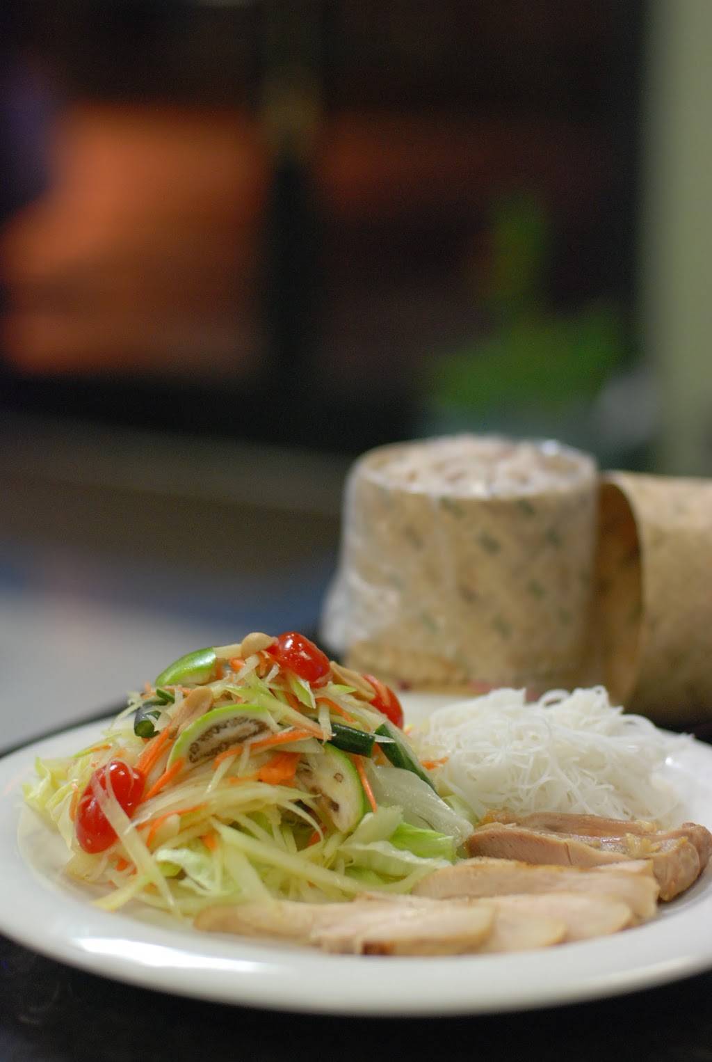 U & Me Asian Groceries, LLC | restaurant | 630 N Gloster St, Tupelo, MS 38804, USA | 6622054822 OR +1 662-205-4822