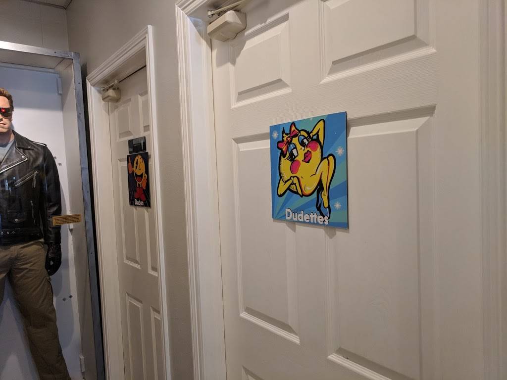 Totally 80s Pizza & Museum | restaurant | 1717 S College Ave, Fort Collins, CO 80525, USA | 9708675309 OR +1 970-867-5309