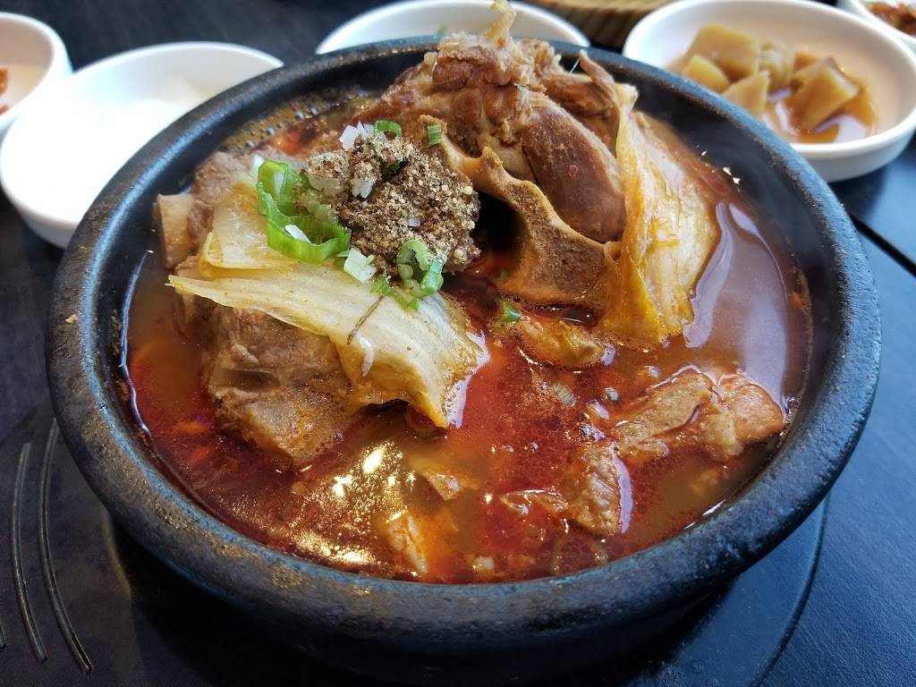 Moms Kitchen | restaurant | 28 South Unionville Ave #1059, Unionville, ON L3R 1J5, Canada | 9056049238 OR +1 905-604-9238