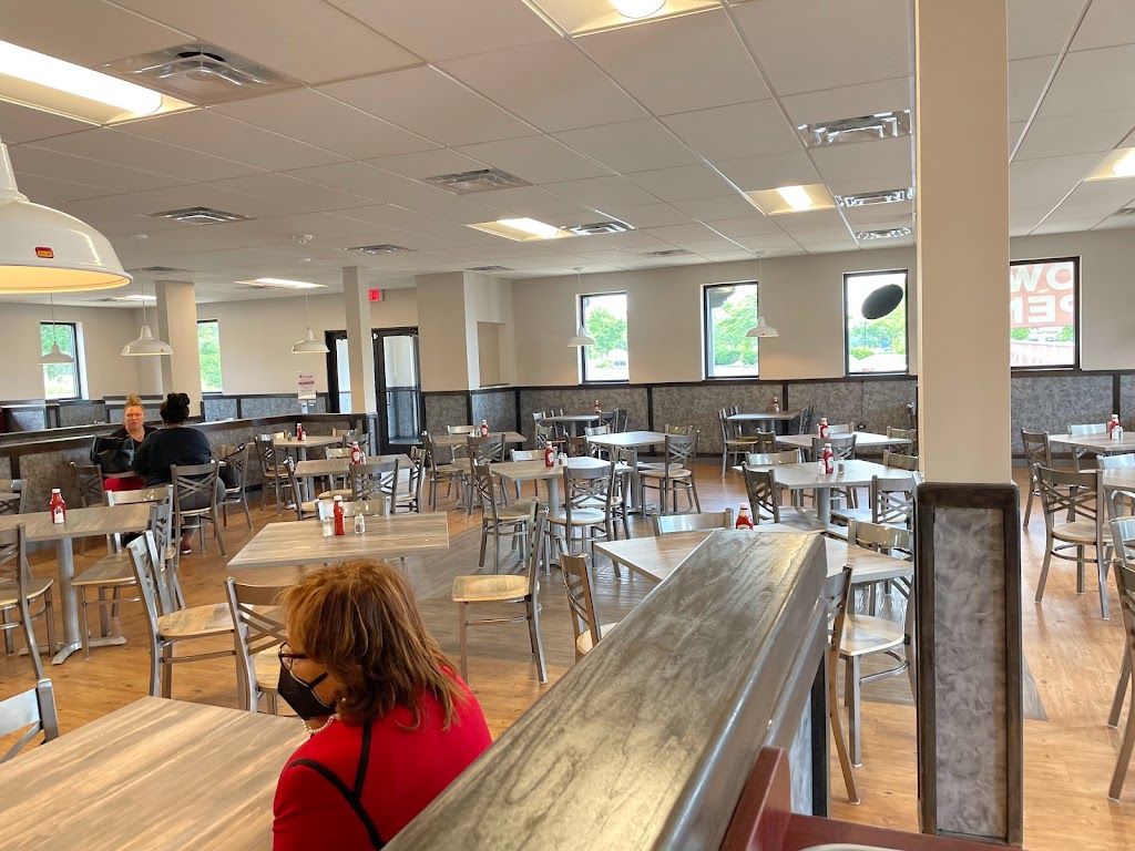 Momis Kitchen | restaurant | 11075 Mall Cir, Waldorf, MD 20603, USA | 3016453301 OR +1 301-645-3301