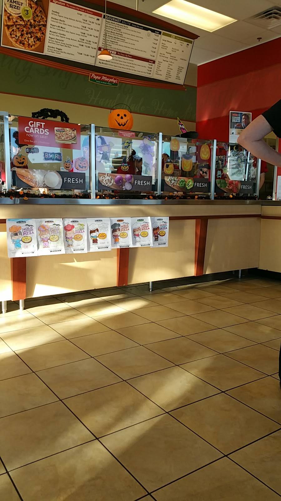 Papa Murphys Take N Bake Pizza | meal takeaway | 15570 W Van Buren St #104, Goodyear, AZ 85338, USA | 6235367198 OR +1 623-536-7198