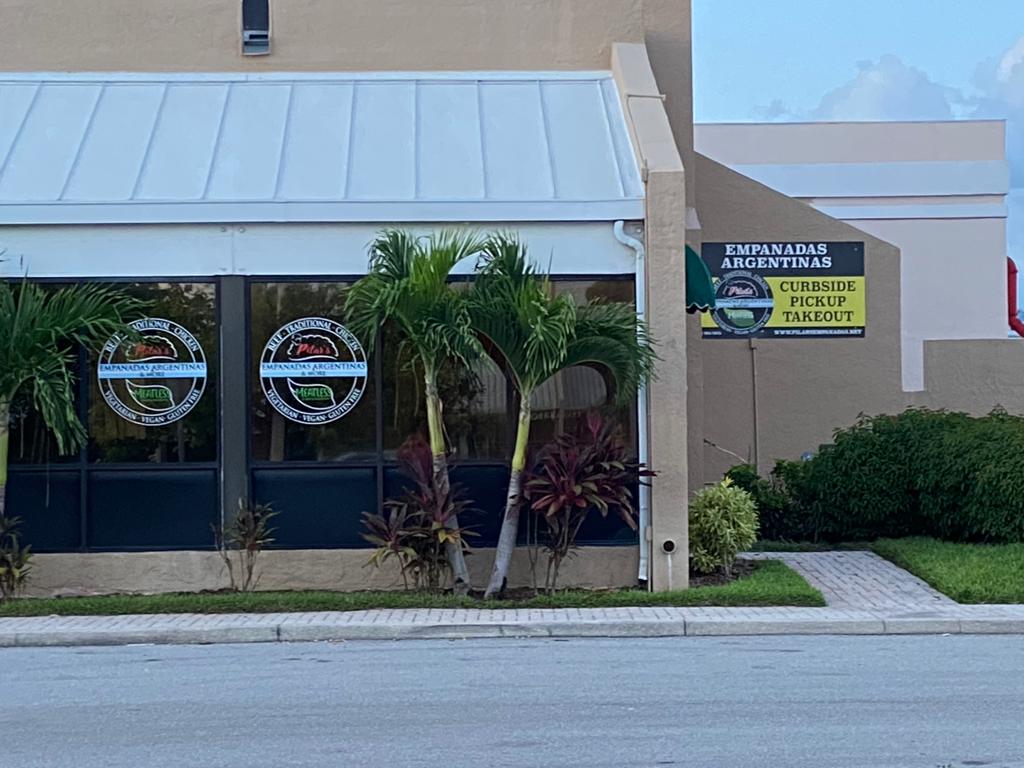 Pilars Empanadas Argentinas Gourmet | restaurant | 1400 Colonial Blvd Suite 35, Fort Myers, FL 33907, USA | 2392017078 OR +1 239-201-7078