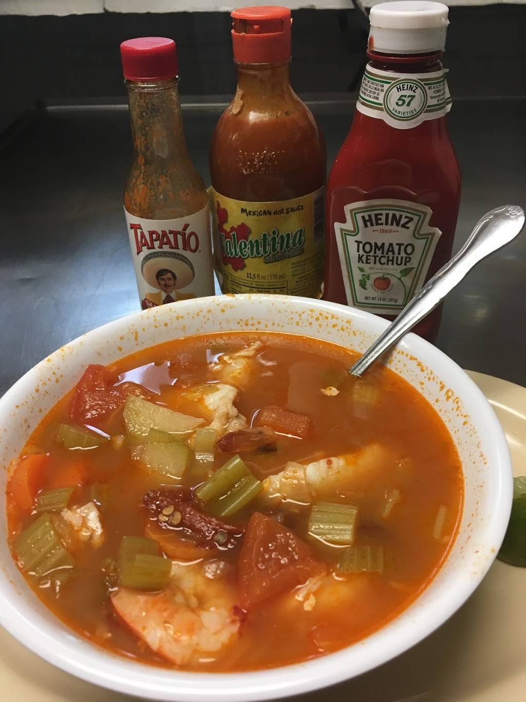 Altos De Jalisco | restaurant | 3701 W Northwest Hwy #302, Dallas, TX 75220, USA | 2149040630 OR +1 214-904-0630