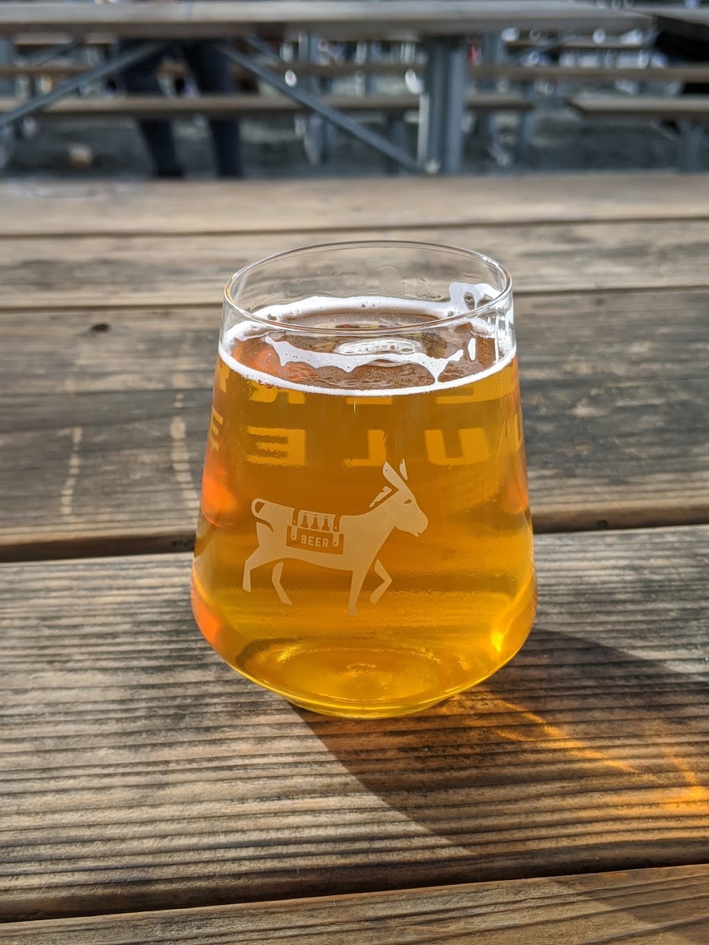 Beer Mule Bottle Shop + Pour House | restaurant | 45 Aviation Way, Watsonville, CA 95076, USA | 8312549789 OR +1 831-254-9789