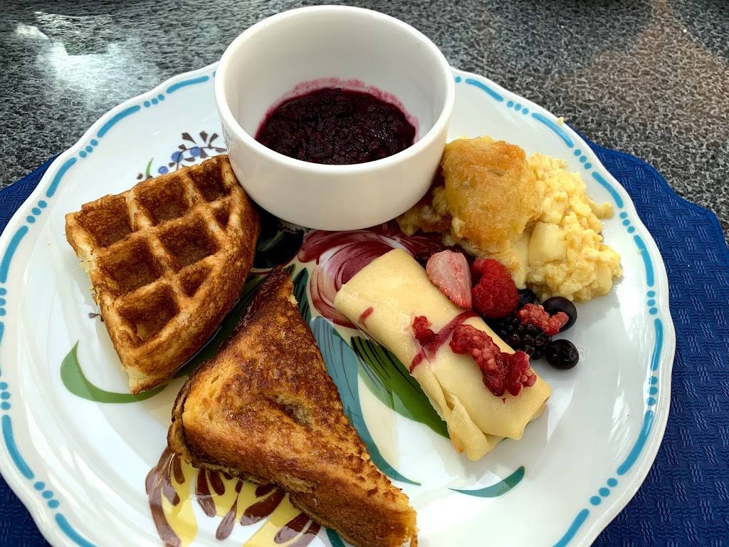 Ludwigs Breakfast | restaurant | 20 Vail Rd, Vail, CO 81657, USA | 9704795461 OR +1 970-479-5461