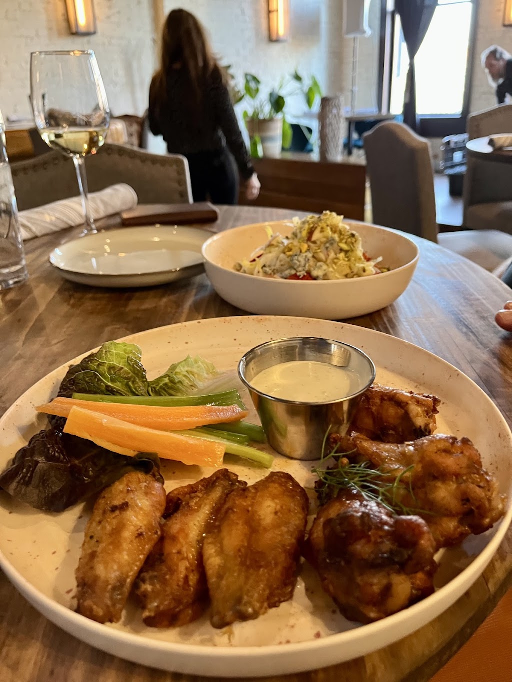 Coastline Oyster CO. | restaurant | 319 Pennsylvania Ave. SE, Washington, DC 20003, USA | 2025061370 OR +1 202-506-1370