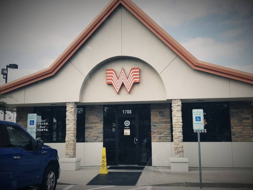 Whataburger | restaurant | 1708 S Loop 288, Denton, TX 76205, USA | 9404849449 OR +1 940-484-9449