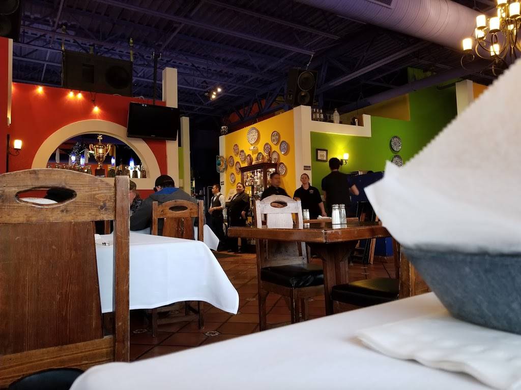 El Tequila Salsa LLC | restaurant | 2000 N Mountain Rd, Wausau, WI 54401, USA | 7152983277 OR +1 715-298-3277