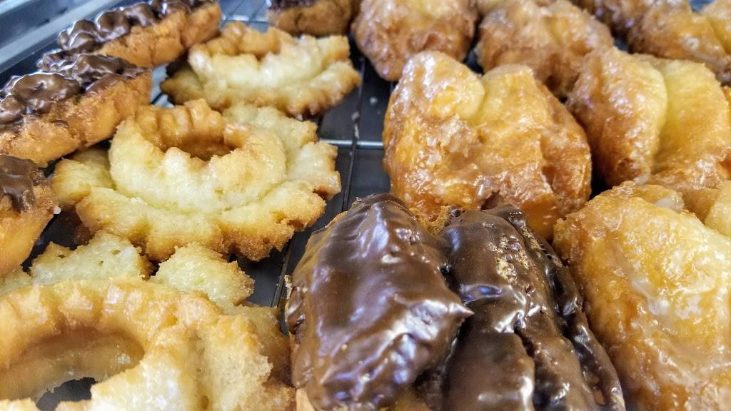 Tonys Donut House | bakery | 3216 E Florence Ave, Huntington Park, CA 90255, USA | 3235876071 OR +1 323-587-6071