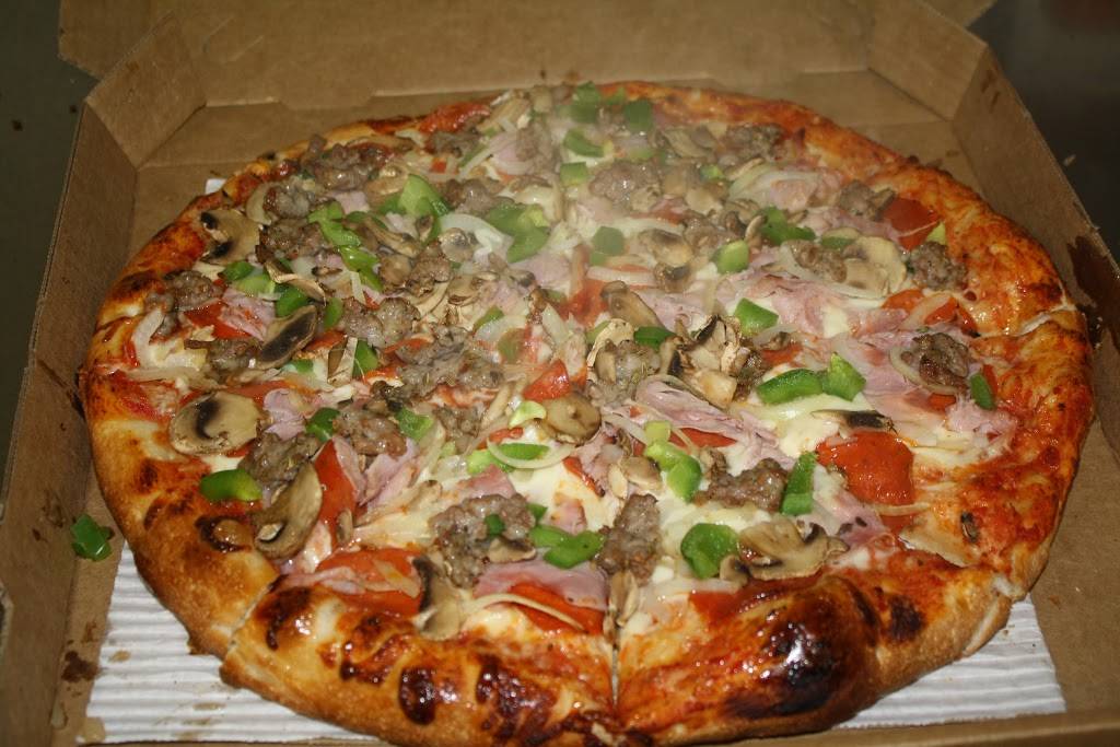 Arenas Pizza | restaurant | 5344 E Apple Ave, Muskegon, MI 49442, USA | 2317883593 OR +1 231-788-3593