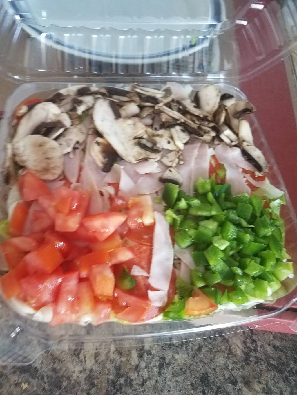 Palermo Pizza | restaurant | 4669 Alpine Ave NW, Comstock Park, MI 49321, USA | 6166472800 OR +1 616-647-2800