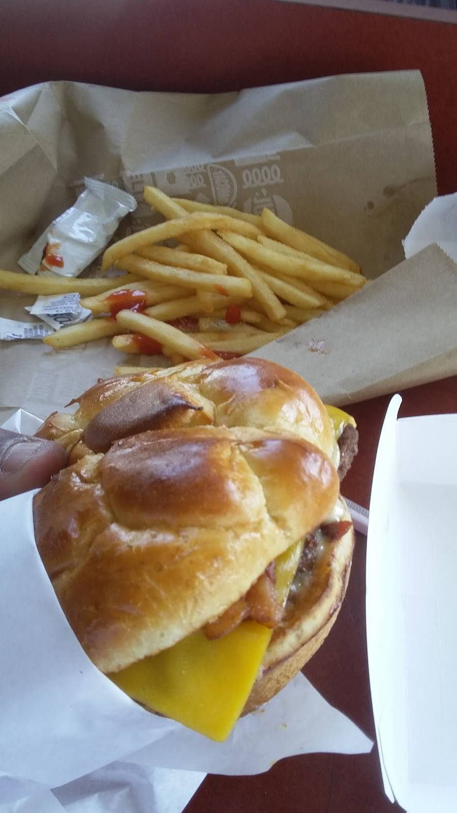 Jack in the Box | restaurant | 1000 W Slauson Ave, Los Angeles, CA 90044, USA | 3238340199 OR +1 323-834-0199