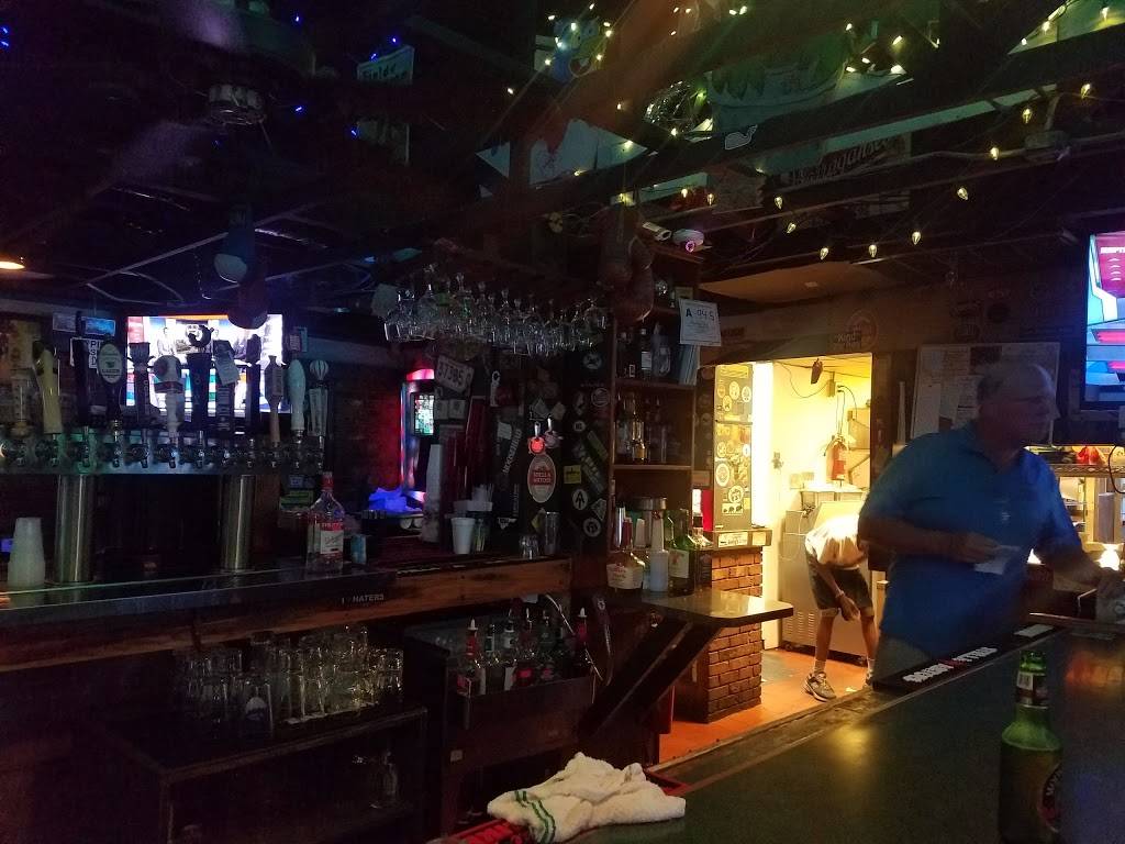 Moosehead Grill | restaurant | 1807 Montford Dr, Charlotte, NC 28209, USA | 7045254088 OR +1 704-525-4088