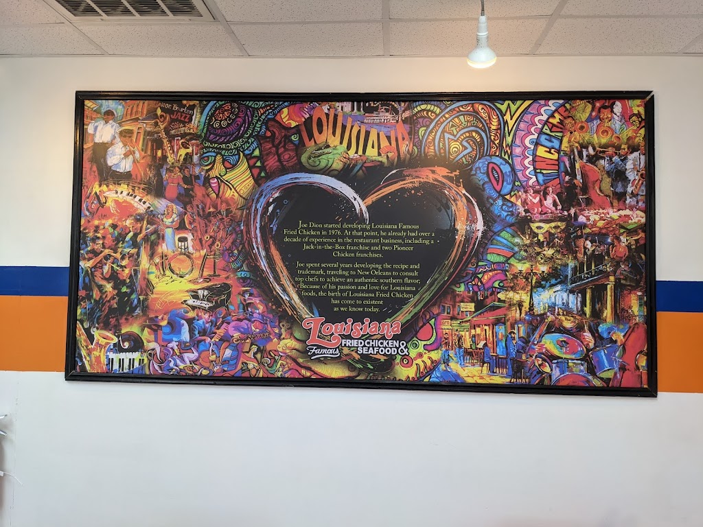 Louisiana Famous Fried Chicken | restaurant | 2001 Fannin St, Houston, TX 77002, USA | 7134975545 OR +1 713-497-5545