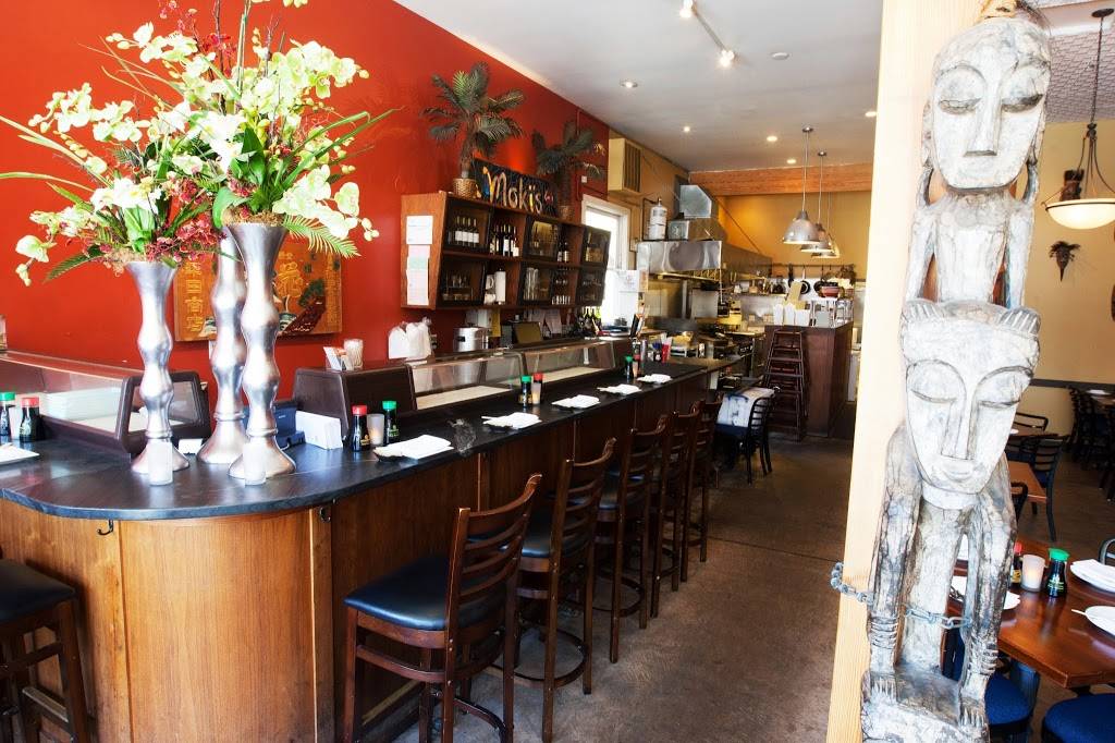 Mokis Sushi & Pacific Grill | restaurant | 615 Cortland Ave, San Francisco, CA 94110, USA | 4159709336 OR +1 415-970-9336