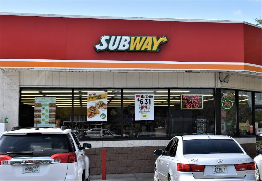Subway | restaurant | 1013 E Hinson Ave, Haines City, FL 33844, USA | 8634225439 OR +1 863-422-5439