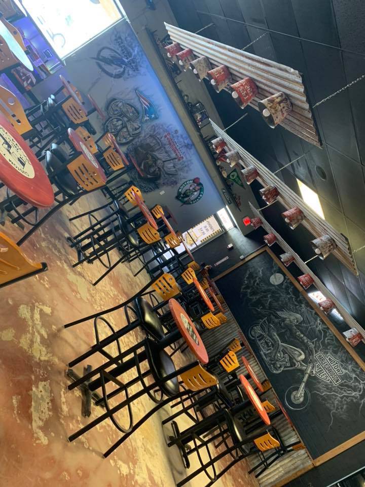 Richards Grille & Bar | restaurant | 7570 Starkey Rd STE J, Seminole, FL 33777, USA | 7273174530 OR +1 727-317-4530