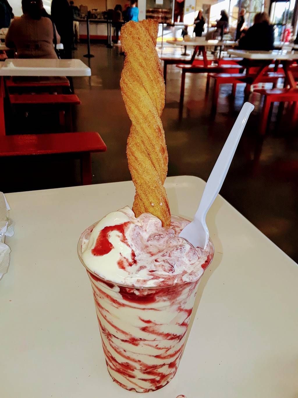 Costco Food Court | meal takeaway | 451 S Airport Blvd, South San Francisco, CA 94080, USA | 6508722021 OR +1 650-872-2021