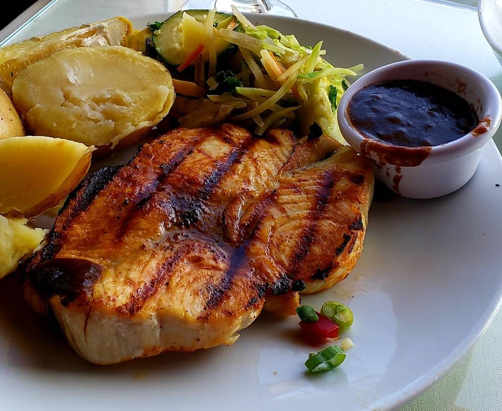 Chestnut Hill Restaurant | restaurant | 9922 N Kings Hwy, Myrtle Beach, SC 29572, USA | 8434493984 OR +1 843-449-3984