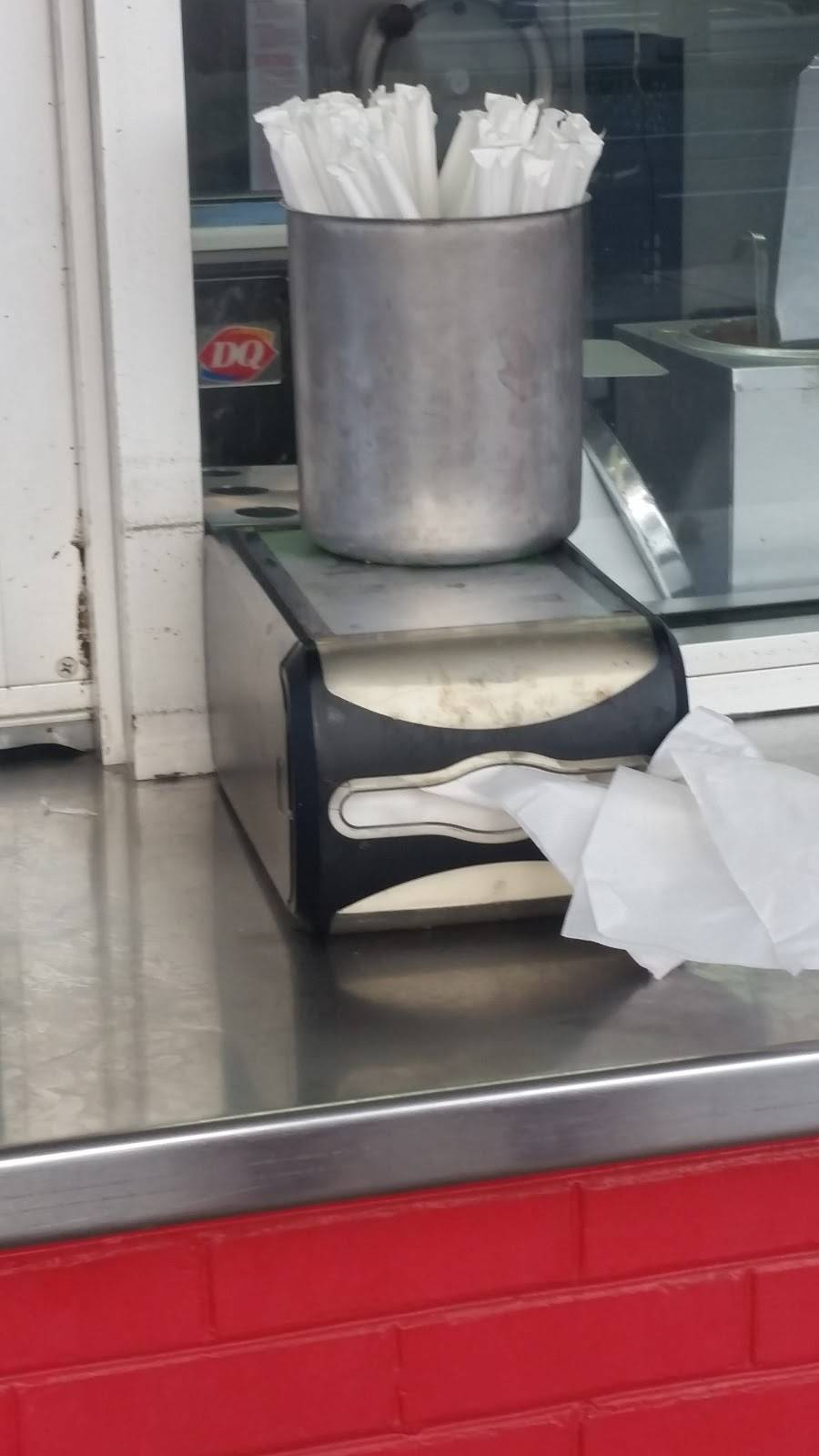 Dairy Queen | restaurant | 320 US-50, Cambridge, MD 21613, USA | 4434776330 OR +1 443-477-6330