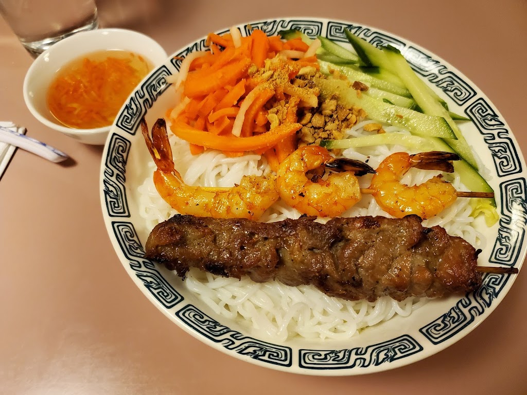 Thanh Vị | restaurant | 4226 University Way NE, Seattle, WA 98105, USA | 2066337867 OR +1 206-633-7867