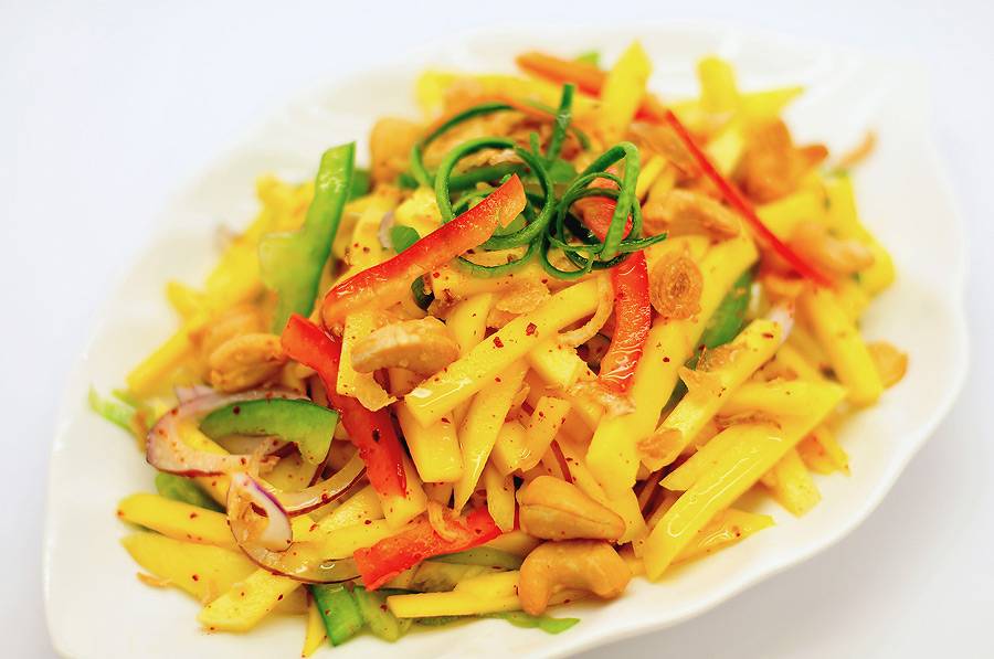 Thai Signature | restaurant | 203 Lakeshore Rd E, Mississauga, ON L5G 1G2, Canada | 9052787889 OR +1 905-278-7889