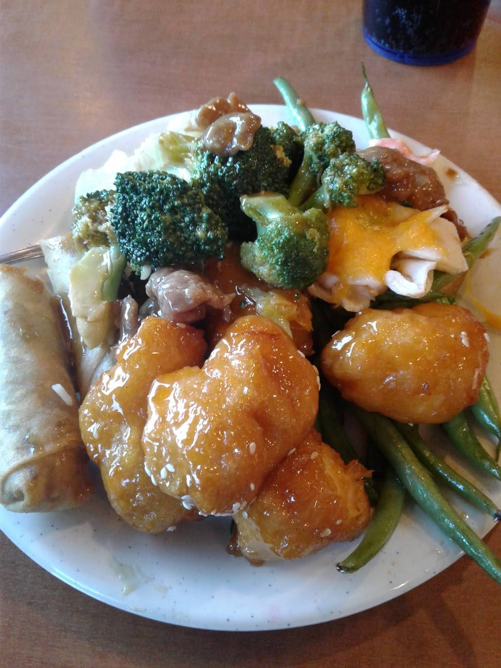 Crown Buffet | restaurant | 1350 N Hampton Rd, Dallas, TX 75208, USA | 2149483533 OR +1 214-948-3533