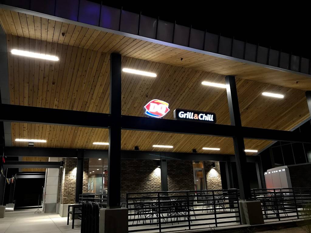 Dairy Queen Grill & Chill | restaurant | 4021 S Gilbert Rd, Chandler, AZ 85249, USA | 4806868376 OR +1 480-686-8376