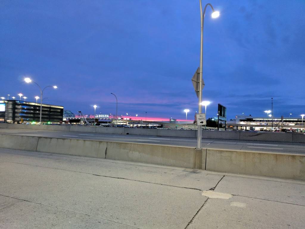 Dunkin Donuts | cafe | 10702 Grand Central Pkwy, East Elmhurst, NY 11369, USA | 7183978283 OR +1 718-397-8283