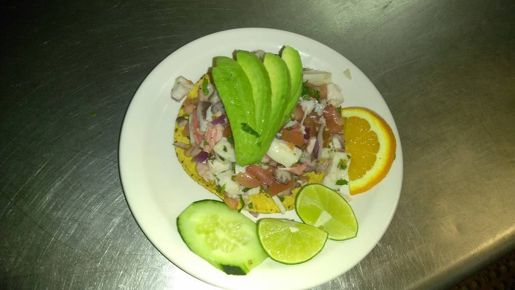 Jaliscos Mexican Restaurant (Lo Mejor De Jalisco) | restaurant | 271 E Channel Islands Blvd, Port Hueneme, CA 93041, USA | 8053820731 OR +1 805-382-0731