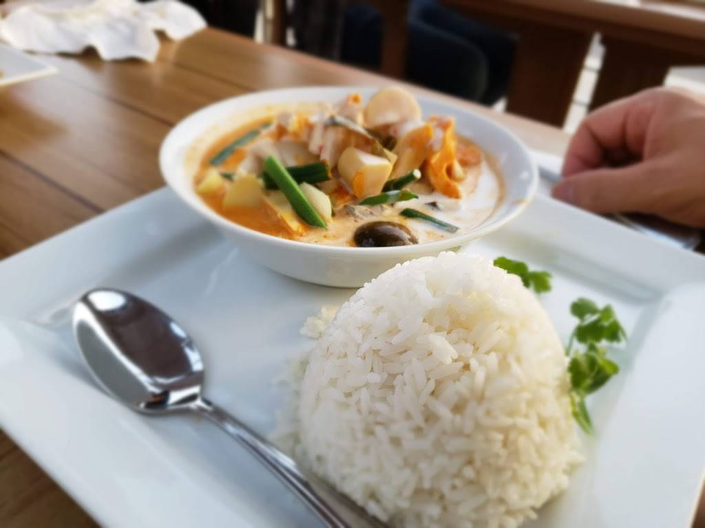 Thai-Sun | restaurant | 75 King St S, Waterloo, ON N2J 1N9, Canada | 5197479006 OR +1 519-747-9006