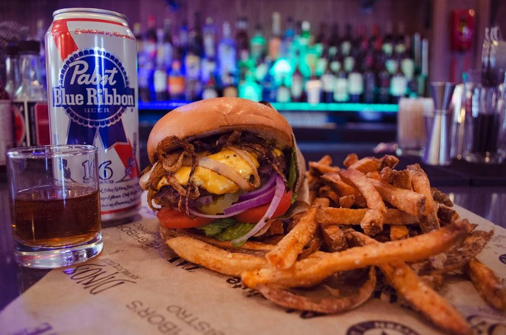 Flask | restaurant | 100 E Walnut St, Mankato, MN 56001, USA | 5077200896 OR +1 507-720-0896