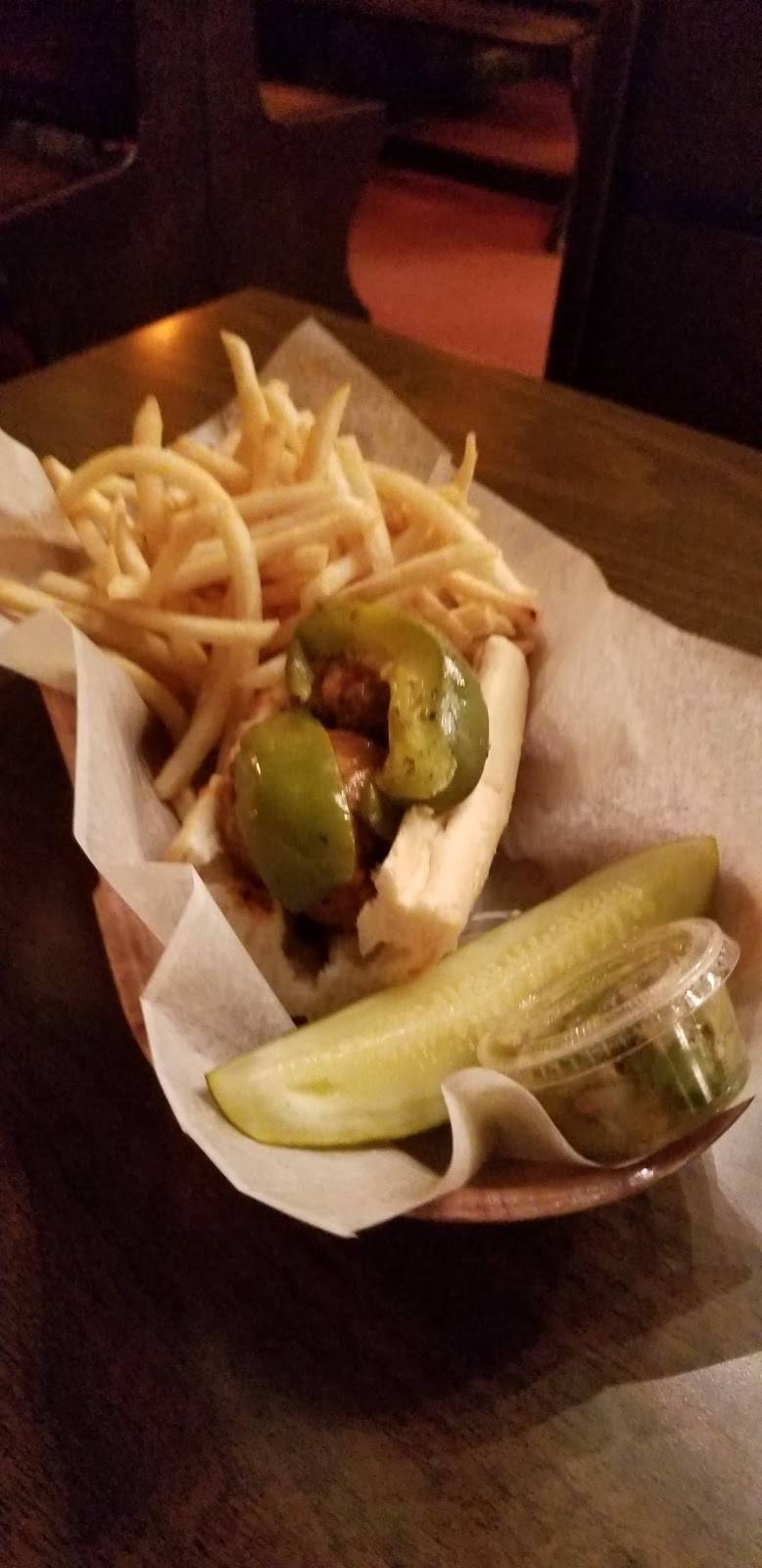 Barnabys of Des Plaines | restaurant | 636 E Touhy Ave, Des Plaines, IL 60018, USA | 8472978866 OR +1 847-297-8866