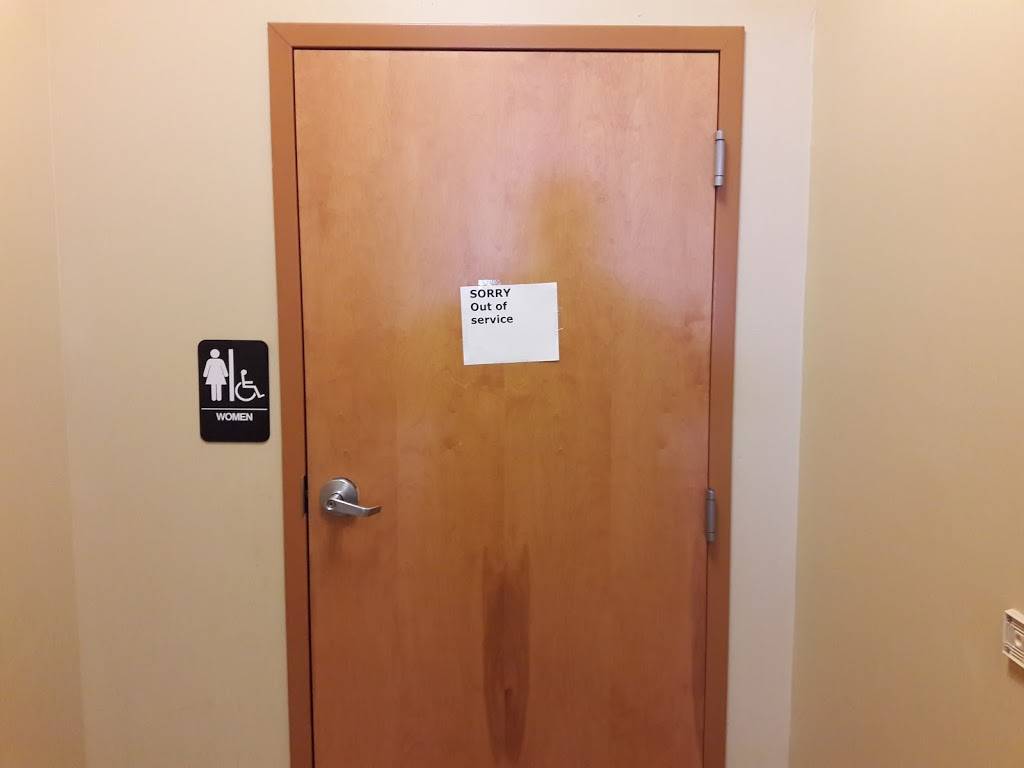 Subway | restaurant | 2858 Main St, Glastonbury, CT 06033, USA | 8606579810 OR +1 860-657-9810