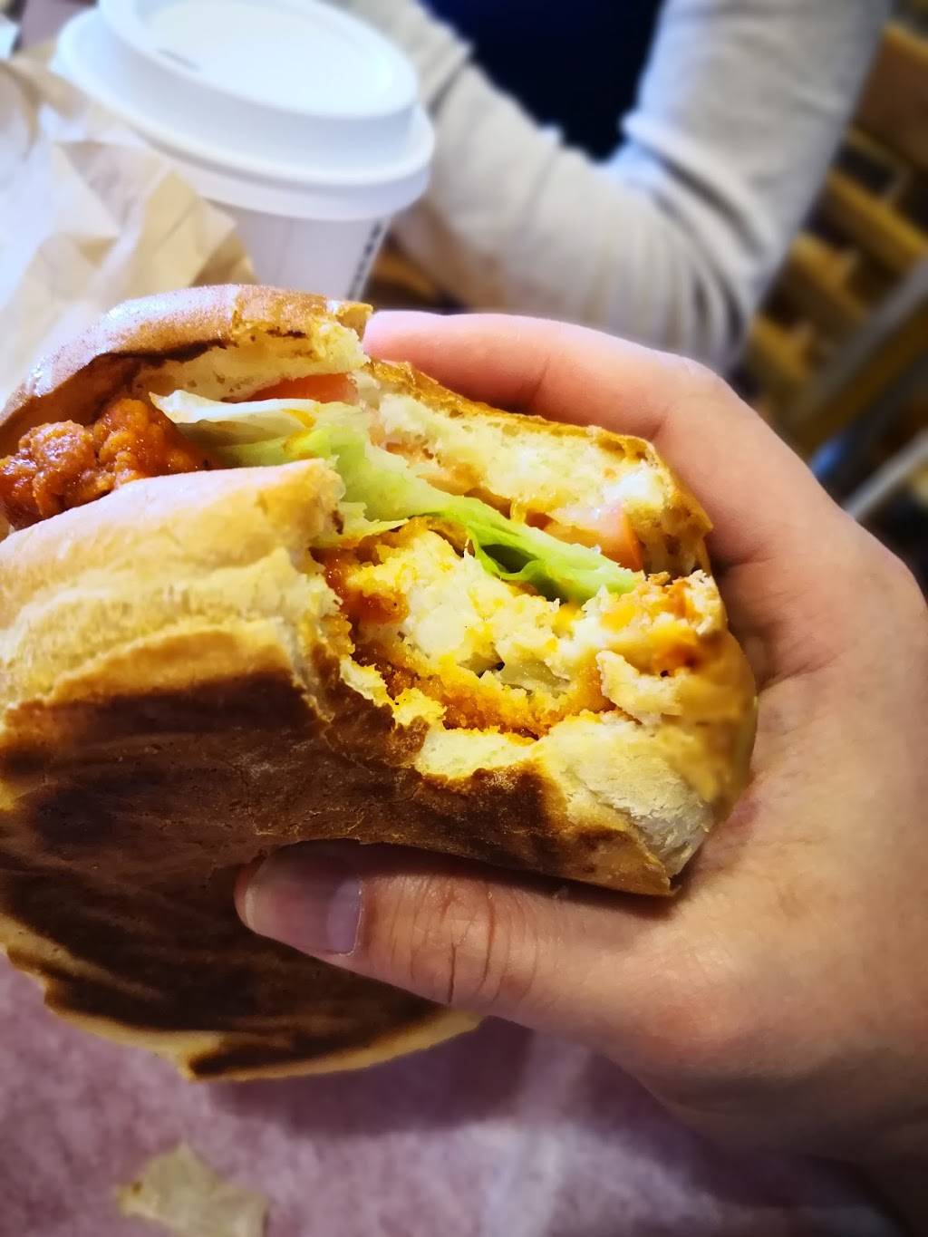 Chicos Burger | restaurant | 1070 Emerald Bay Rd, South Lake Tahoe, CA 96150, USA | 5306000480 OR +1 530-600-0480