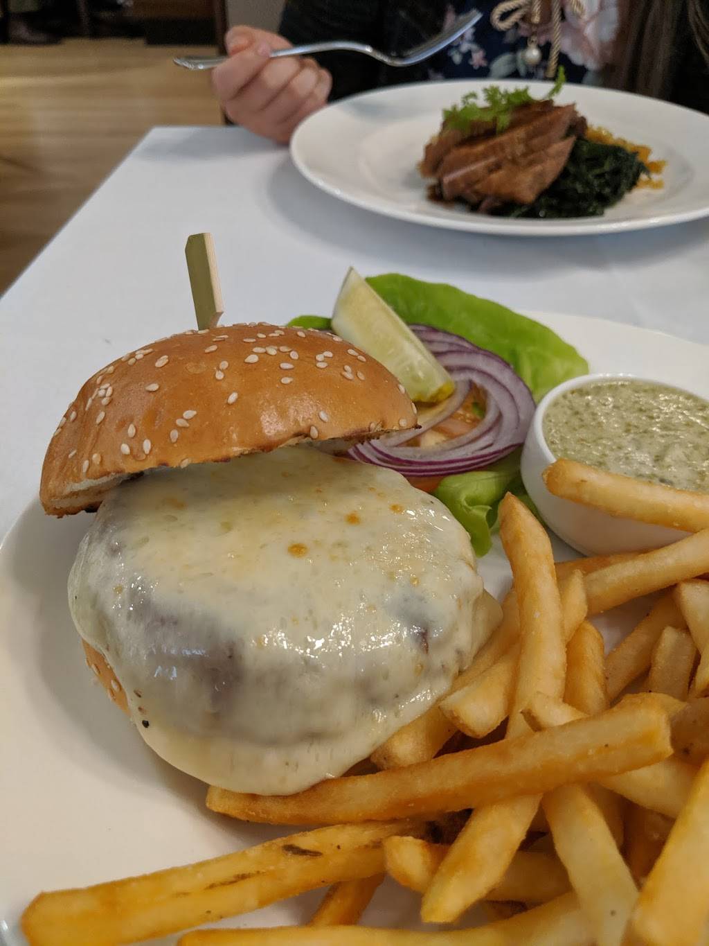 Groton Station House Restaurant | restaurant | 20 Station Ave, Groton, MA 01450, USA | 9784484000 OR +1 978-448-4000