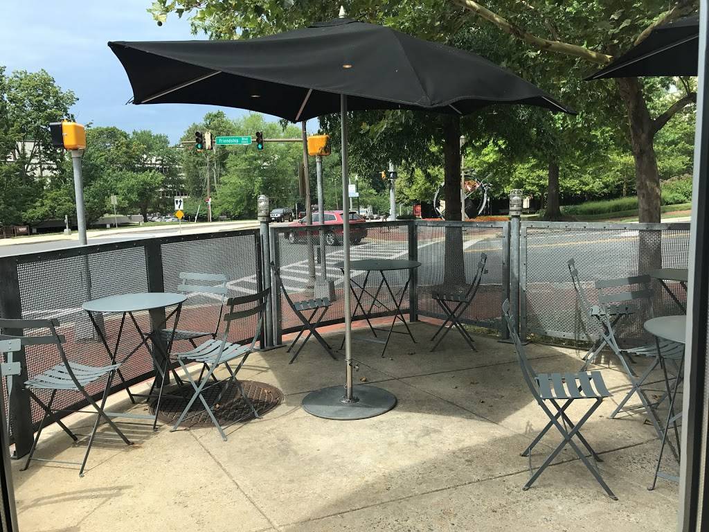 Chipotle Mexican Grill | restaurant | 4471 Willard Ave, Chevy Chase, MD 20815, USA | 3016546661 OR +1 301-654-6661