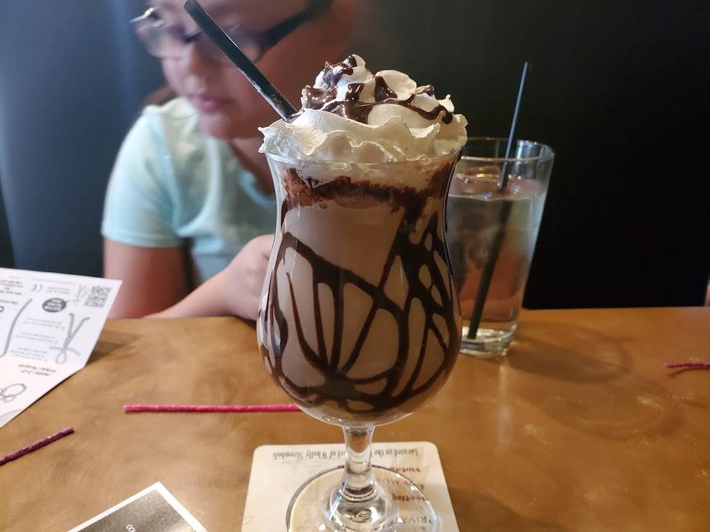 Wholly Stromboli | restaurant | 410 Denver Ave, Fort Lupton, CO 80621, USA | 3038572252 OR +1 303-857-2252