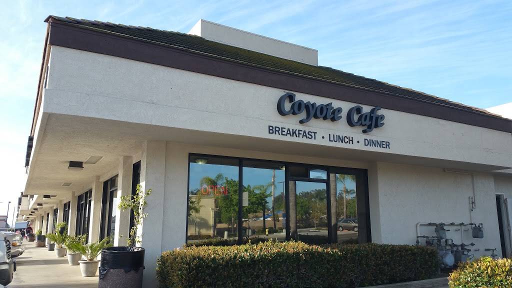 Coyote Cafe | restaurant | 1450 N Santa Fe Ave y, Vista, CA 92083, USA | 7607588724 OR +1 760-758-8724