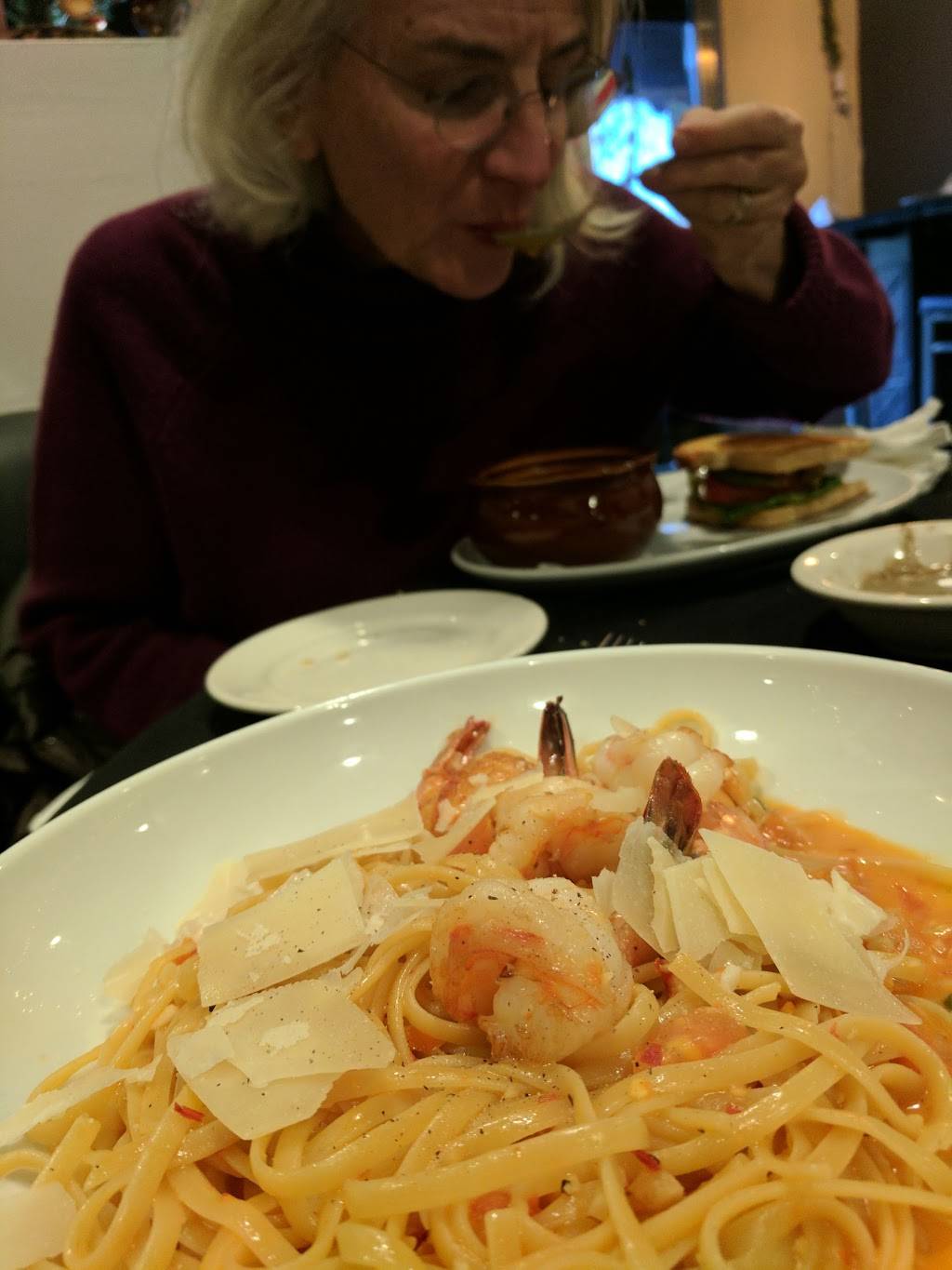 Sonnys Bistro | restaurant | 1420 W 25th St, San Pedro, CA 90732, USA | 3105484797 OR +1 310-548-4797