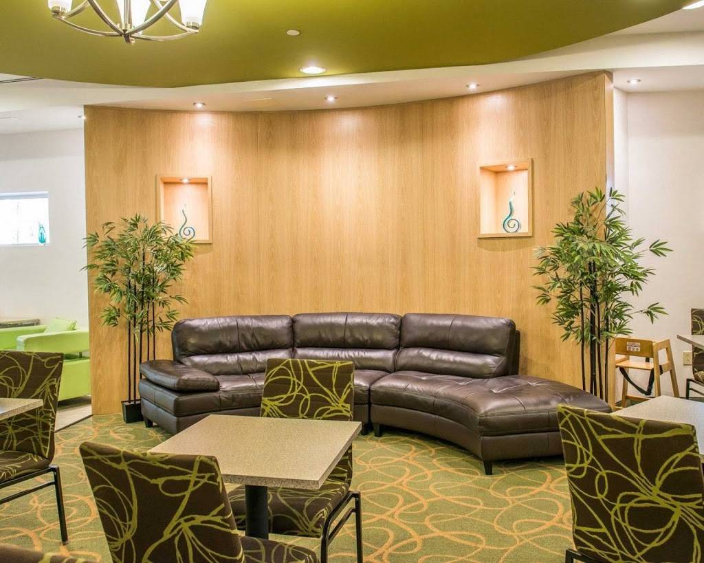 Comfort Inn | restaurant | 4607 McKnight Rd, Pittsburgh, PA 15237, USA | 4124993322 OR +1 412-499-3322