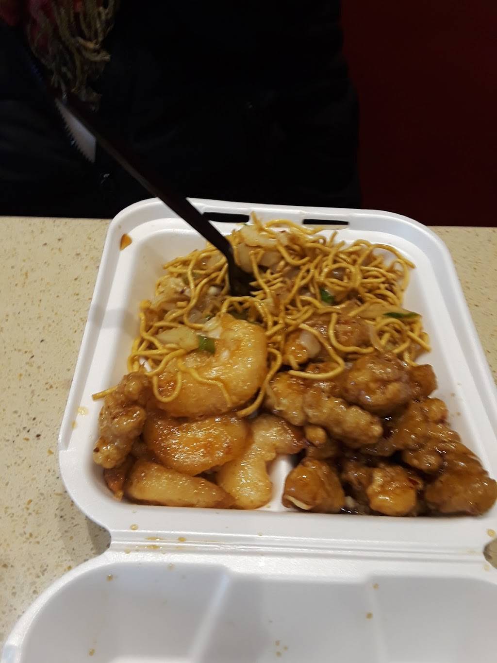 Panda Express | restaurant | 3080 Mall Walk, Yonkers, NY 10704, USA | 9149689138 OR +1 914-968-9138
