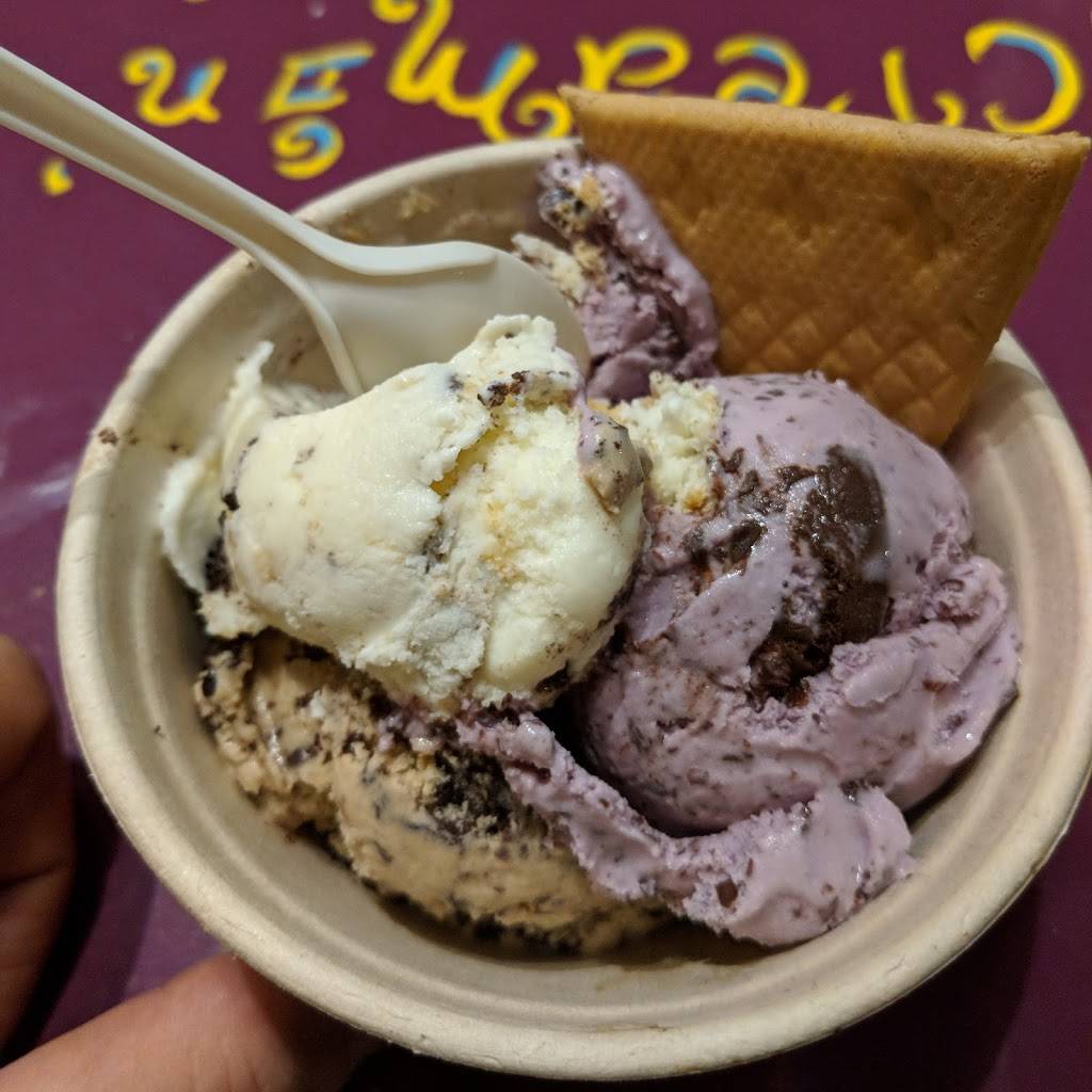 Screamin Mimis Ice Cream | restaurant | 6902 Sebastopol Ave, Sebastopol, CA 95472, USA | 7078235902 OR +1 707-823-5902